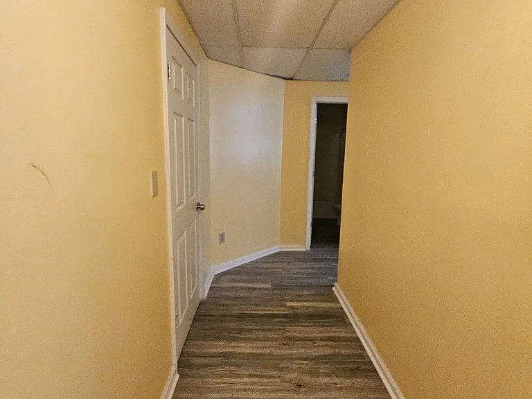6803 Yorkdale Ct — Photo 20