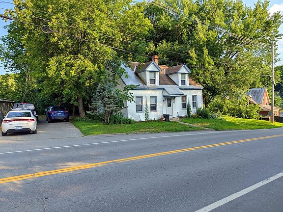 2nd image of 721 Main Street