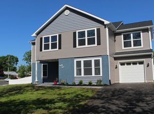 24 Roger Rd, Edison, NJ 08817