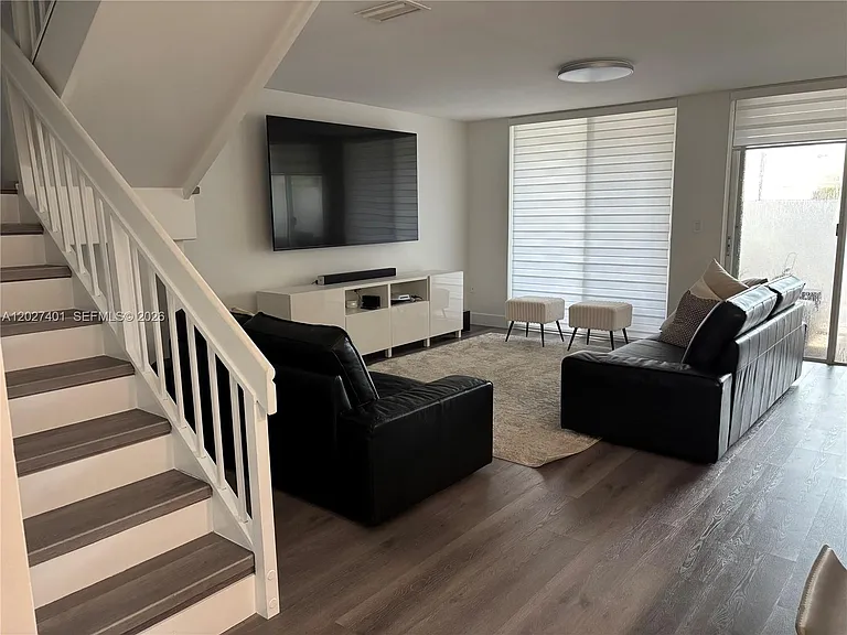 10253 NW 51st Ter #10253 — Photo 19