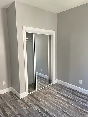 Rented by Argy Realty Inc | media 21