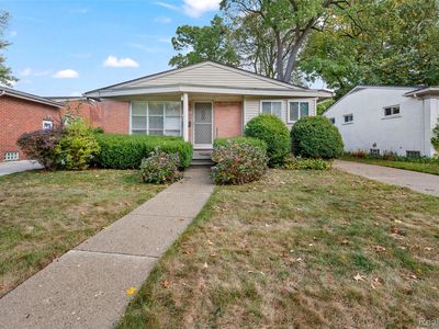 23880 Seneca Ave, Oak Park, MI, 48237