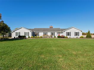 39770 Banks Rd, Grafton, OH 44044