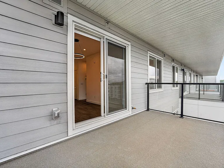 265 Wolf Willow Blvd SE #1517-517 — Photo 11