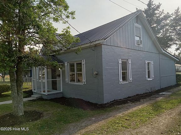 2nd image of 518 S Brown Street