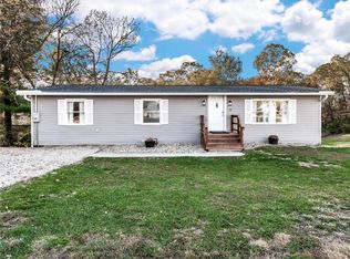 10 Southern Dr, Caseyville, IL