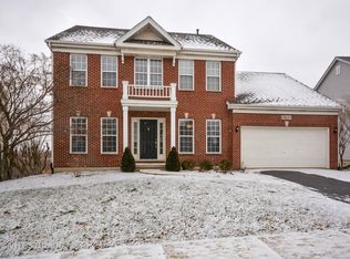 39W141 E Mallory Dr, Geneva, IL 60134
