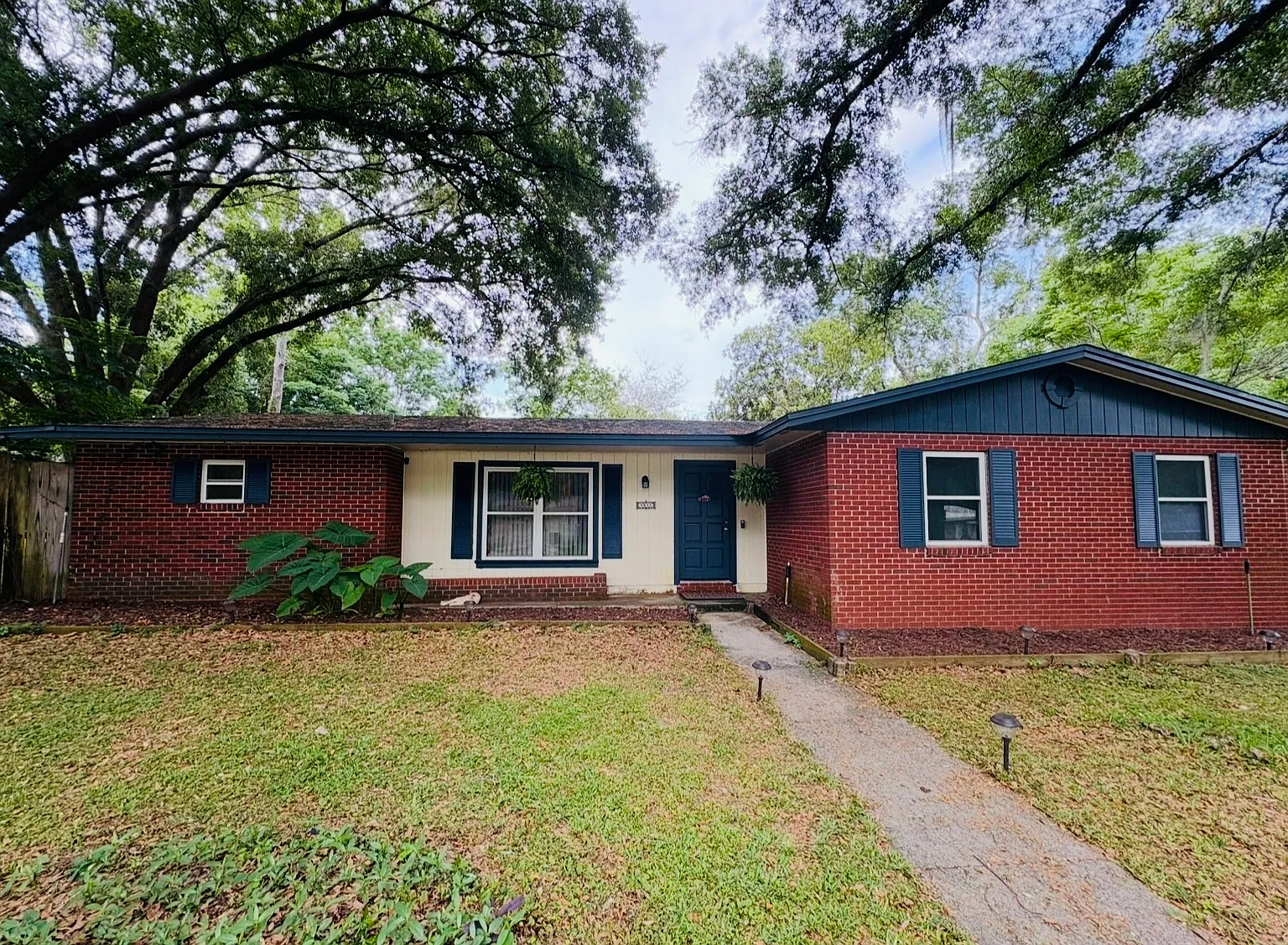 3 bed, 1776 sqft, $2,800 — Photo 1