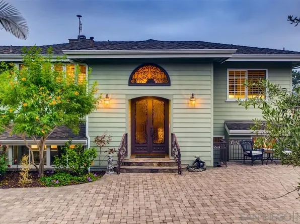 226 Stratford Park Cir, Del Mar, CA 92014