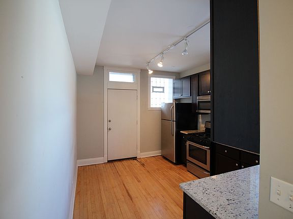 3rd image of 5344 N Paulina St APT 3F