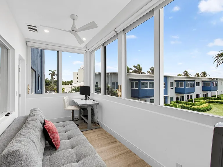 120 N Ocean Blvd #203 — Photo 47