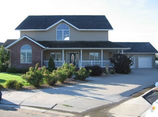 1406 Washington Cir, Hays, KS 67601
