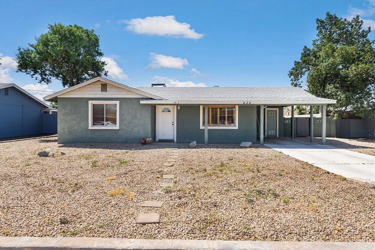 4 bed, 3.0 bath, 1590 sqft, $2,500 — Photo 3