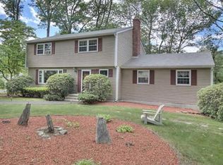 15 Wildwood Ln, Salem, NH 03079