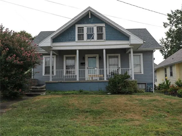 2904 7th Ave, Vienna, WV 26105