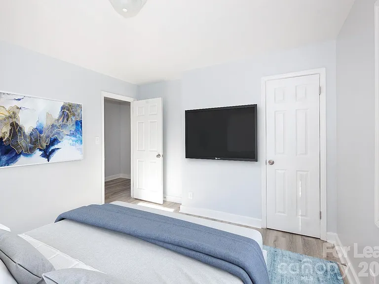 4517 Helena St — Photo 7