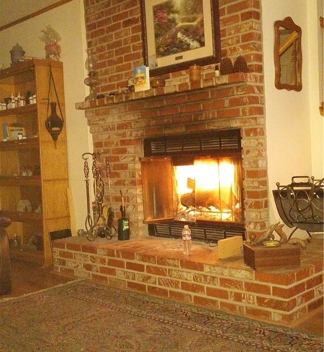 2nd image of 1804 Lassen Way