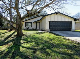 16922 Townes Rd, Friendswood, TX 77546