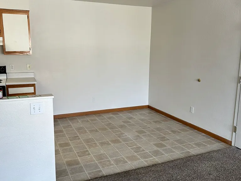 Burlington Colorado Apartments — Photo 3