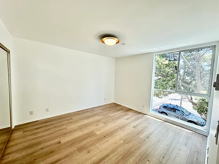 1311 California Ave #201 — Photo 27