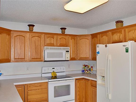 5th image of 1013 N 9th St