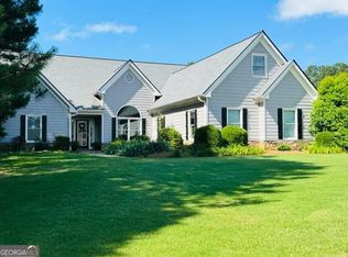 716 Lincoln Dr, Winder, GA 30680