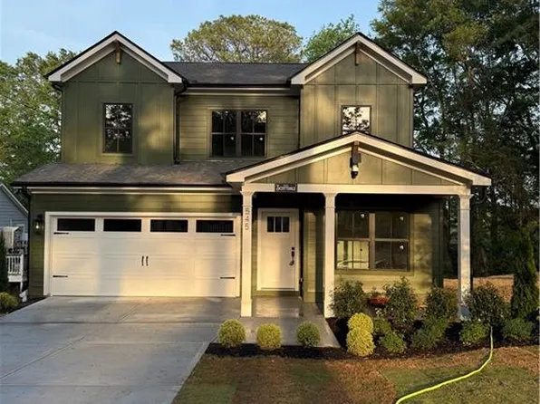 545 Warren Ave, Scottdale, GA 30079