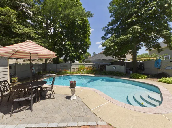 344 River Ave, Point Pleasant Beach, NJ 08742