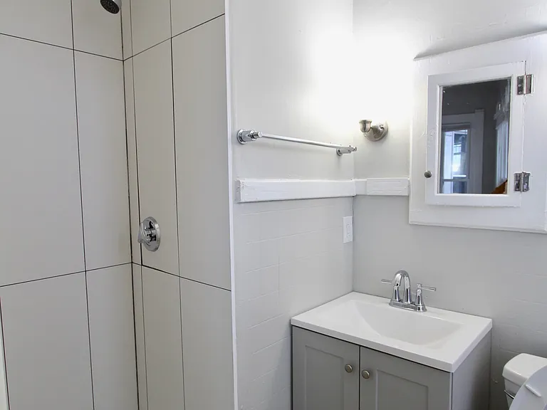 321 Union Street Apartments — Photo 3