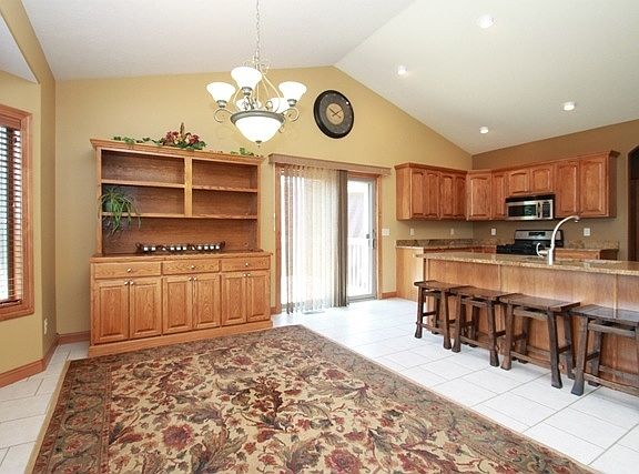 4th image of 1105 W Killarney St