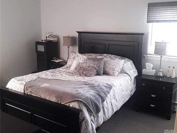 4th image of 14 Loughlin Dr