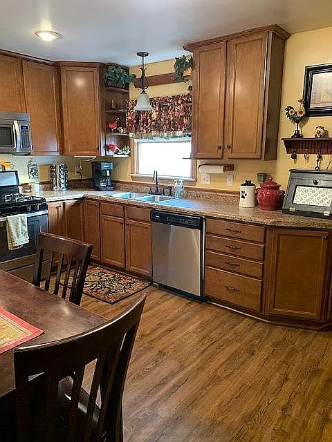 416 N Byrkit Ave photo 1