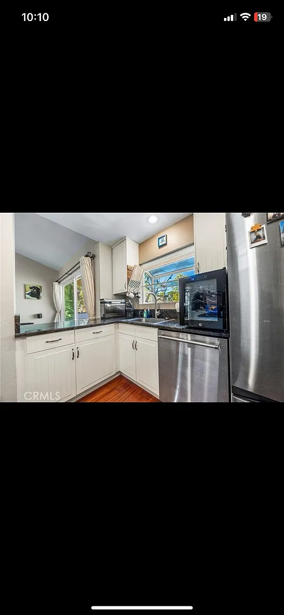 Building Photo - 240 Pineview #3A