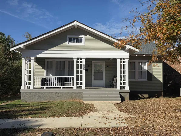 805 Nashville Ave, Sheffield, AL 35660