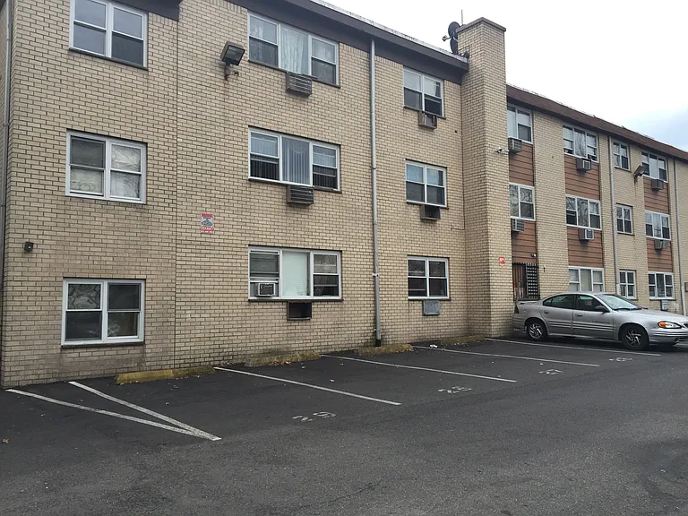 202 Cleveland St #AA5 — Photo 14