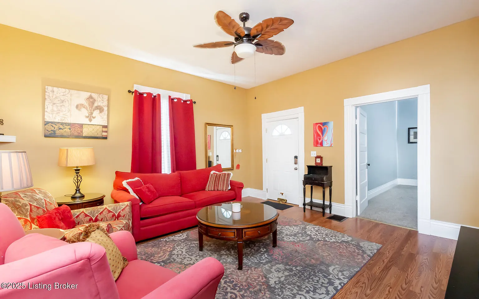 10101 Snively Ave photo 1