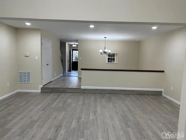 59 Goodwin Dr — Photo 9