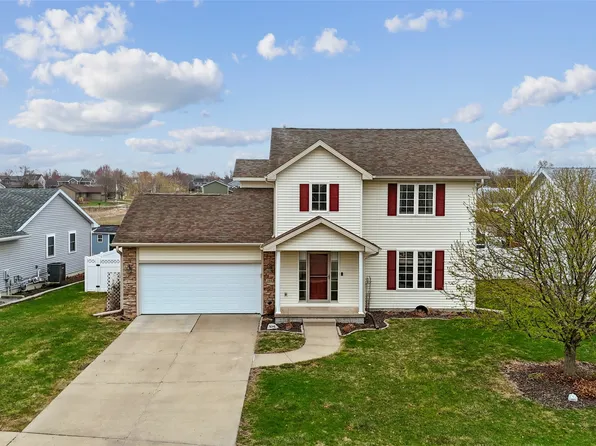 203 Mallard Pointe Dr NW, Bondurant, IA 50035