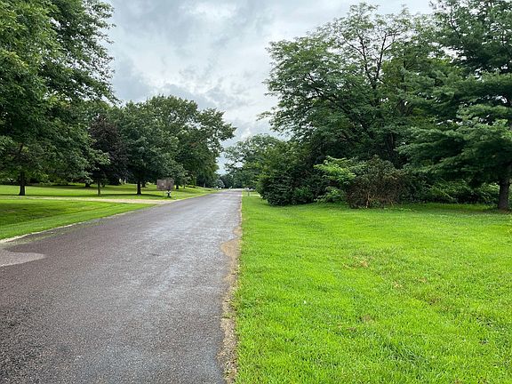 5th image of 101 Mallard Ln