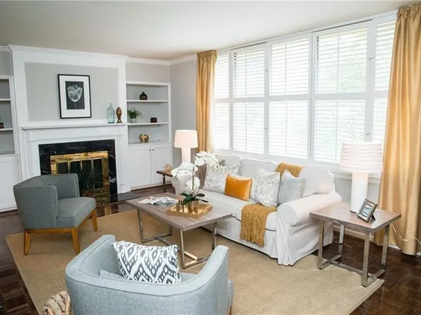 2637 Peachtree Rd NE APT 405, Atlanta, GA 30305