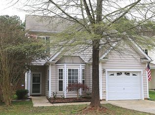 8429 Whisper Ridge Pl, Raleigh, NC 27613