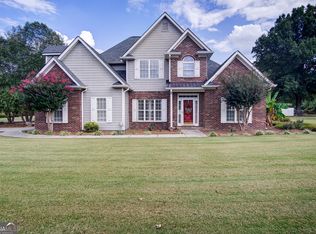612 Shenandoah Dr NE, Calhoun, GA 30701