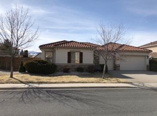 10695 Autumn Walk Ln, Reno, NV 89521