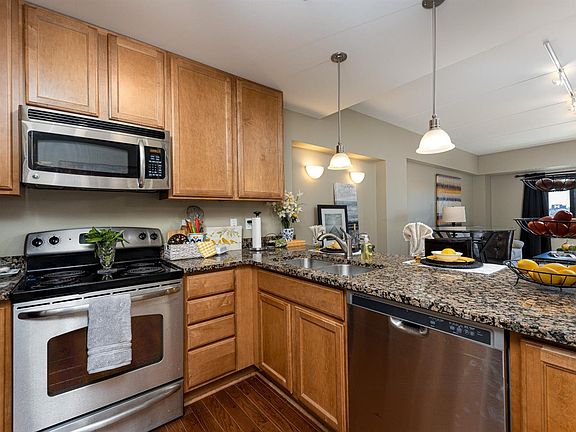 5th image of 111 N Ashley St Suite 504