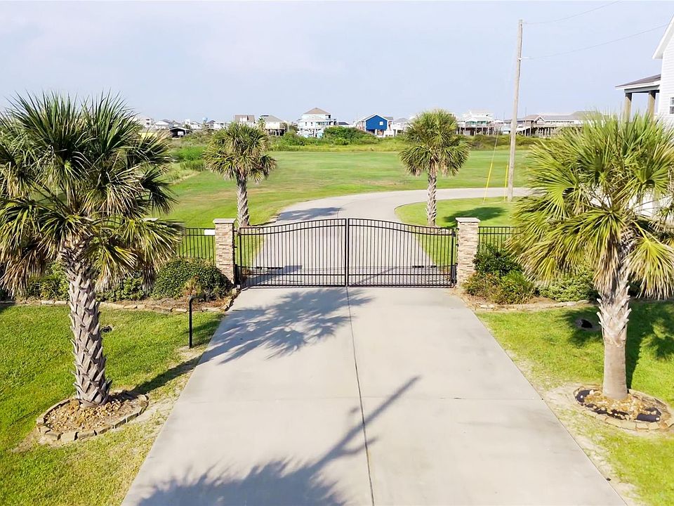1st image of 1217 Crystal Dunes Way