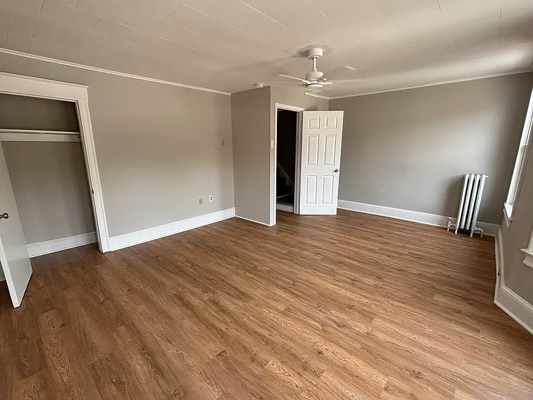 414 W Broad St #2 — Photo 9