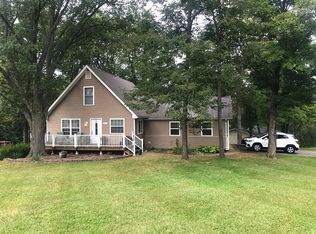 2413 Donna Dr, High Ridge, MO 63049