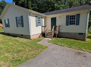 109 W 20th St, Newton, NC 28658