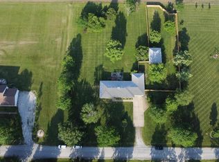 14 Primrose Ln, Trenton, IL 62293