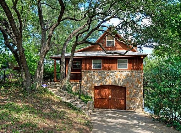 3rd image of 1137 Lake Shore Dr